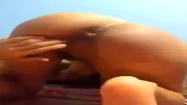 Cewek Tato Jam Tangan Genit Minta Disawer Panas Hot