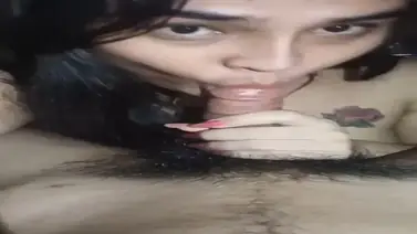 Udah Manja Pake Tato Bunga Lagi